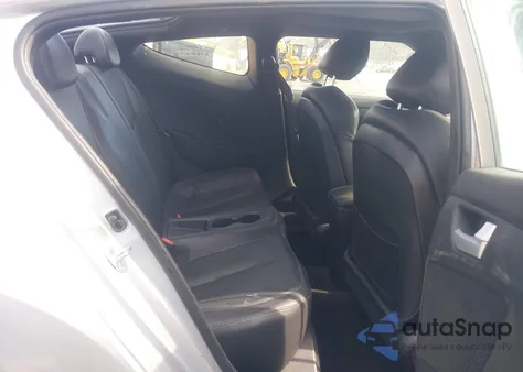 2016 Hyundai Veloster Turbo z USA, uszkodzony, nr VIN KMHTC6AE0GU258096